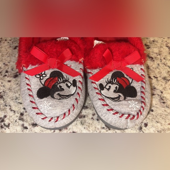 Minnie Mouse Girls 11/12 Hard base slipper - Picture 2 of 4